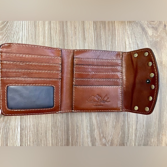 Patricia Nash Simona Wavy Stripe Leather Satchel w/matching Reiti Wallet EUC - Picture 10 of 10